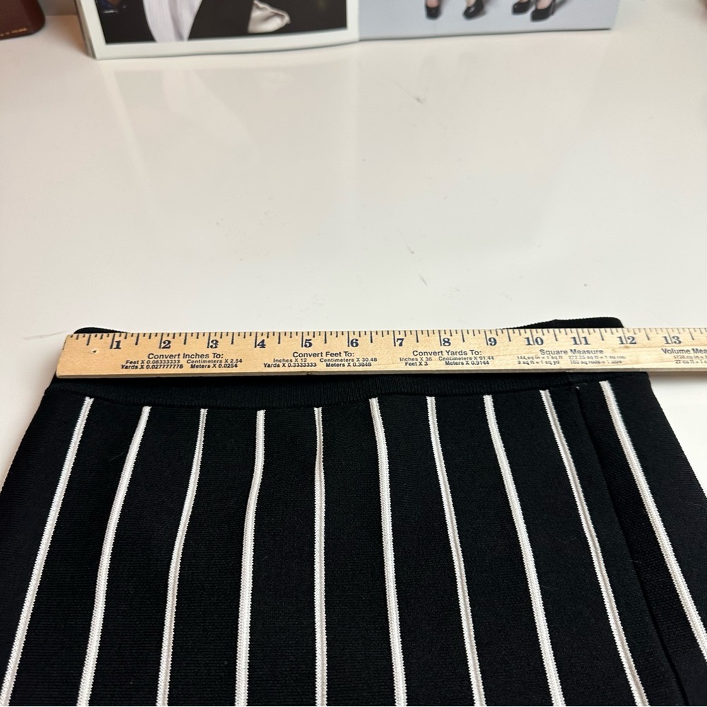 House of Harlow 1960 Striped Knit Maxi Skirt | Pleated Column · Quiet Luxury - Picture 5 of 10